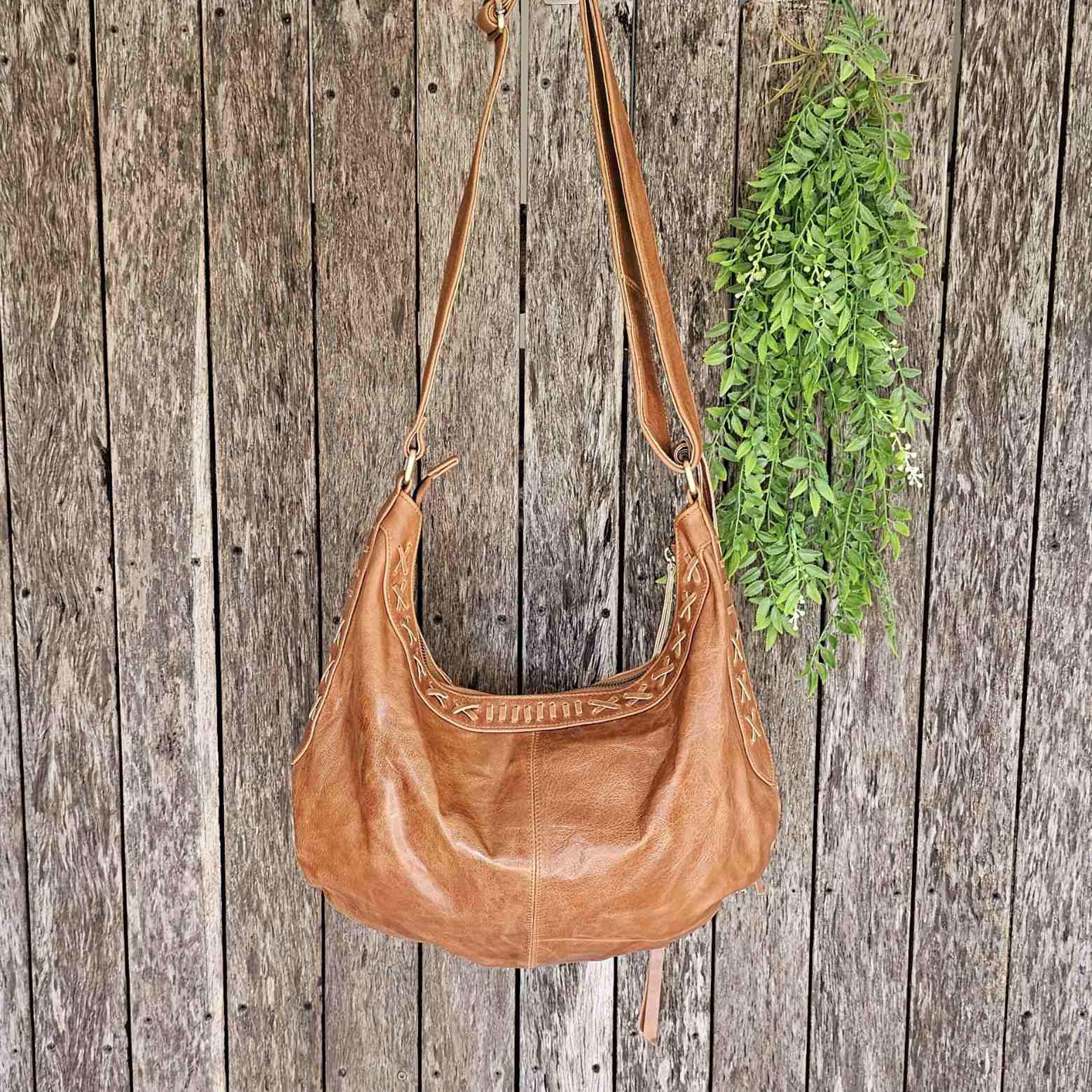 Tan leather slouch hobo bag hotsell