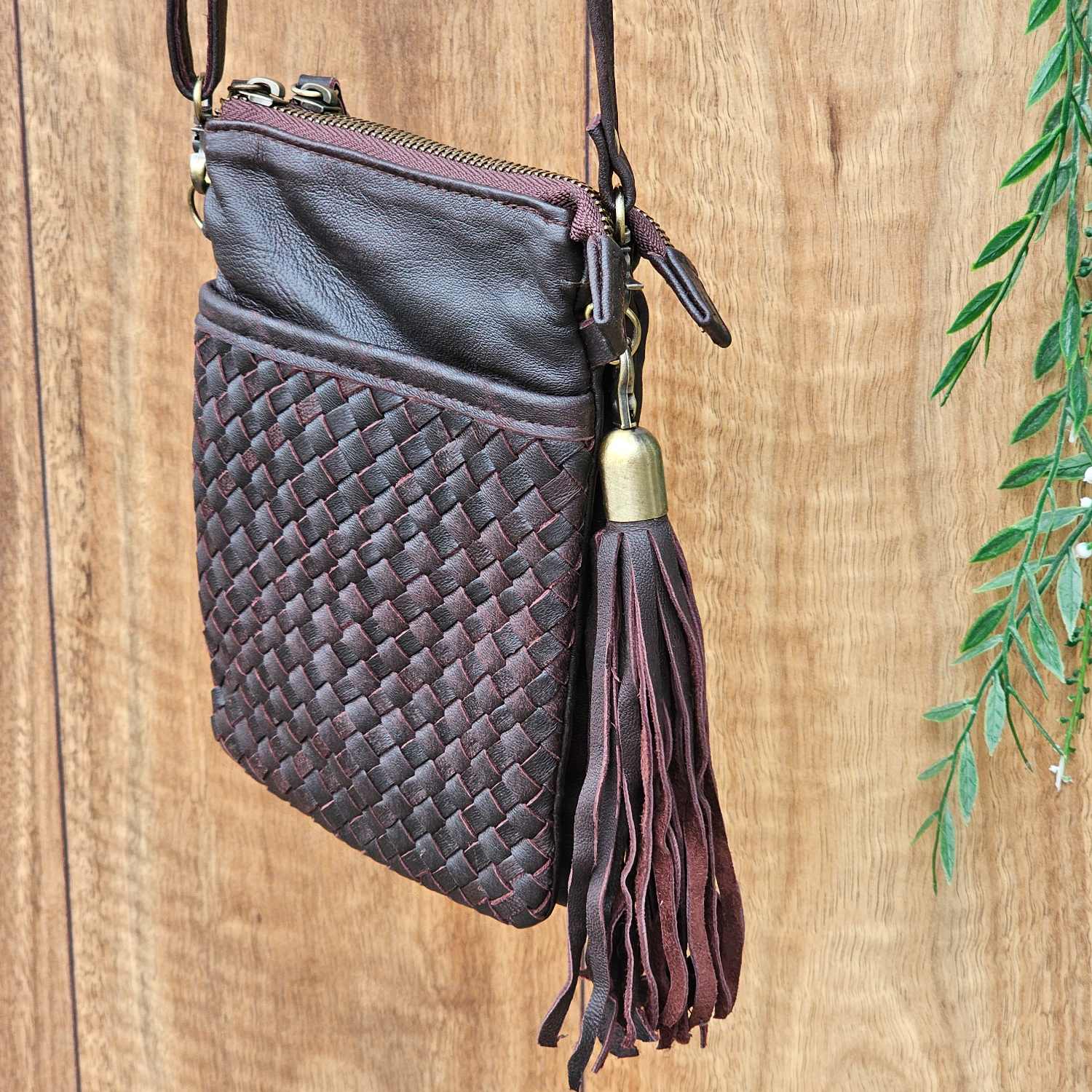 Antique-Brown