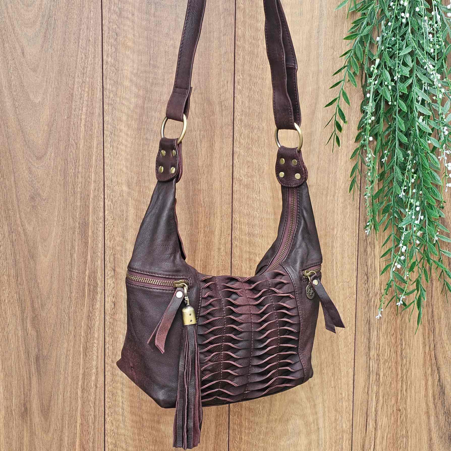 Dark-Antiquebrown