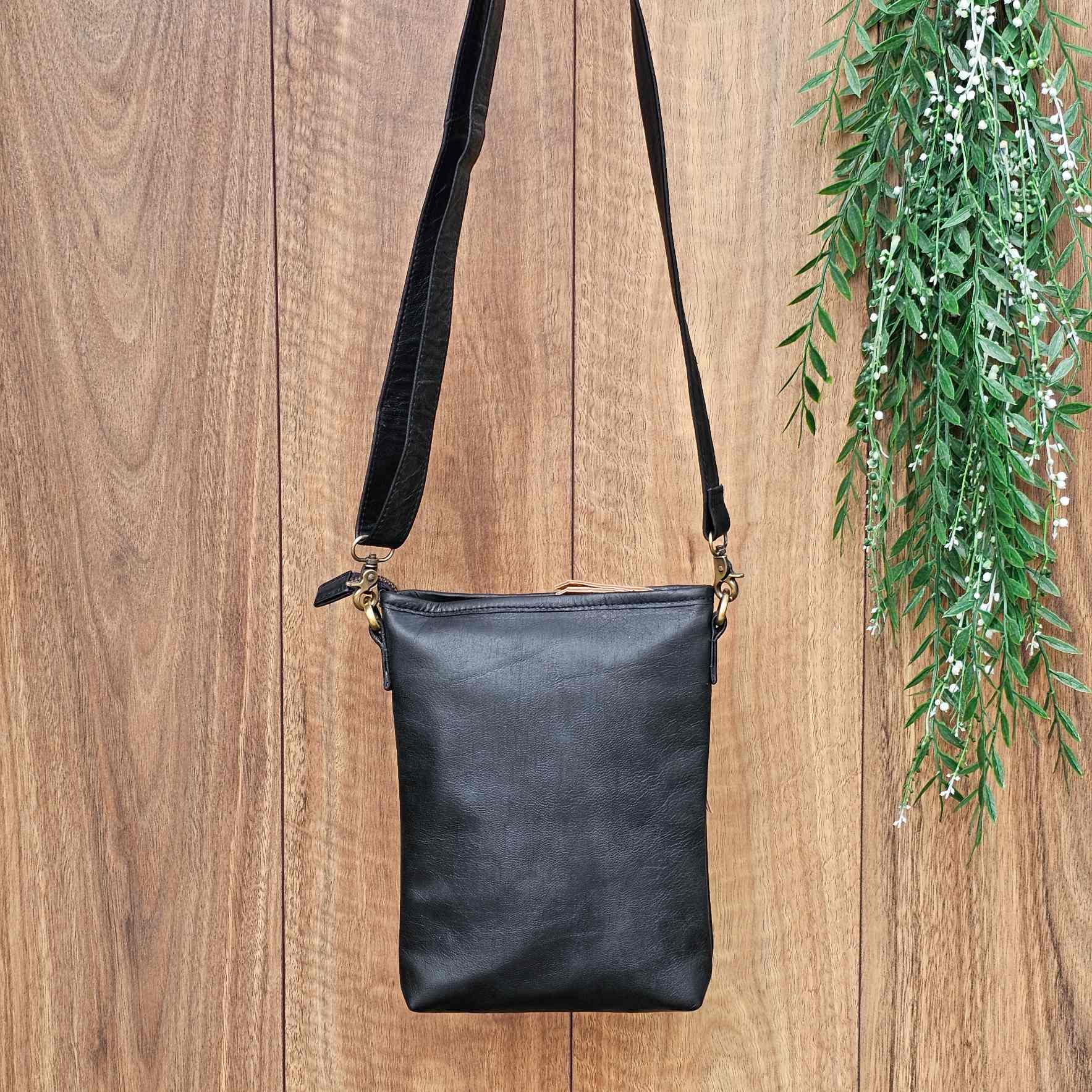 Black-tan