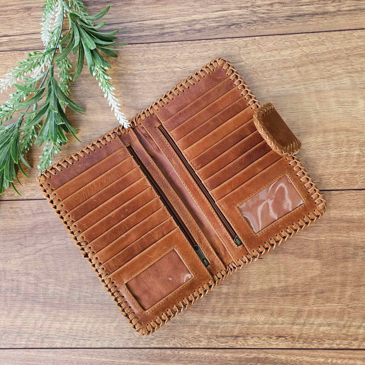 Rustic Darktan